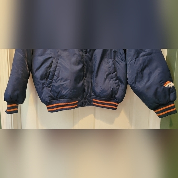 Vintage Denver Broncos Game Day NFL Varsity Bomber Jacket Large Quilted Satin - Picture 3 of 13